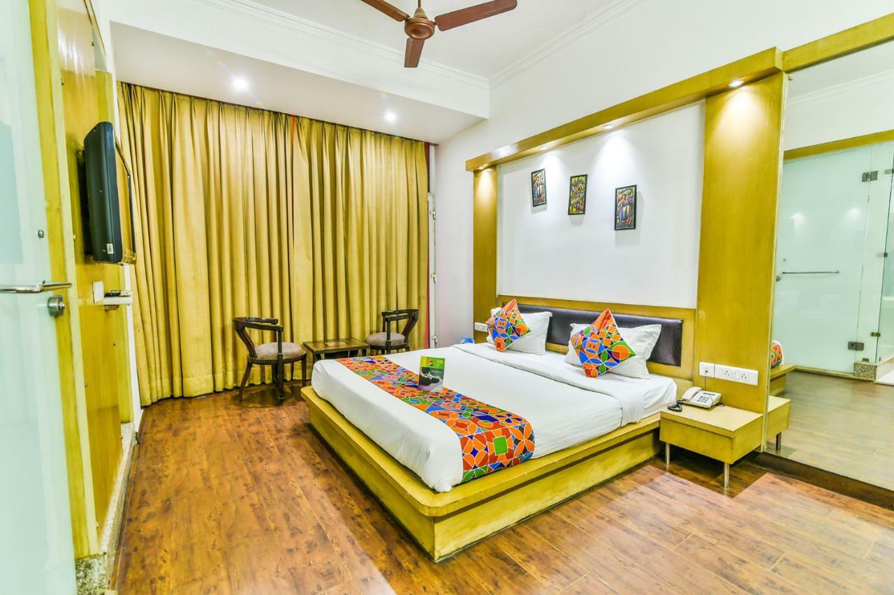 Hotel Parth Inn Ghaziabad Exterior photo