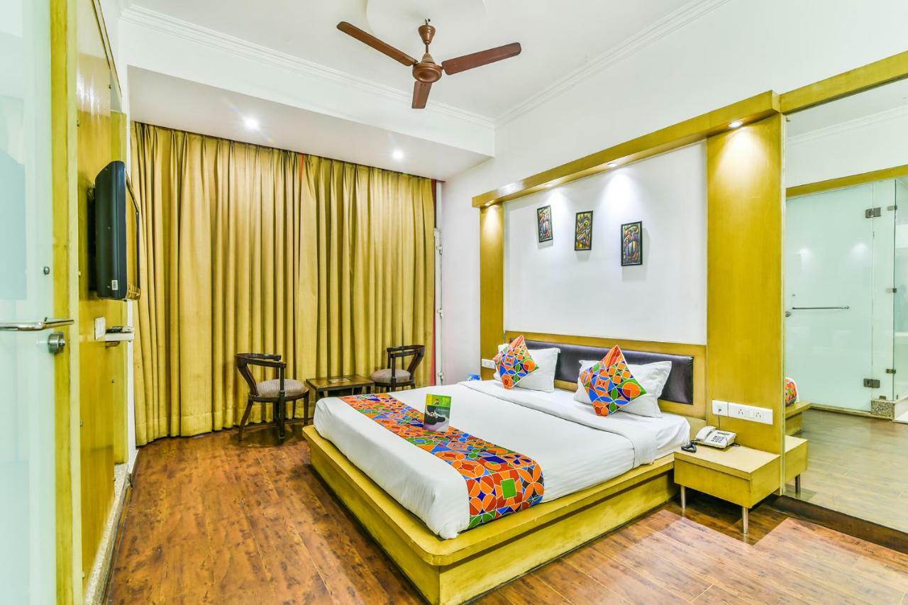 Hotel Parth Inn Ghaziabad Exterior photo